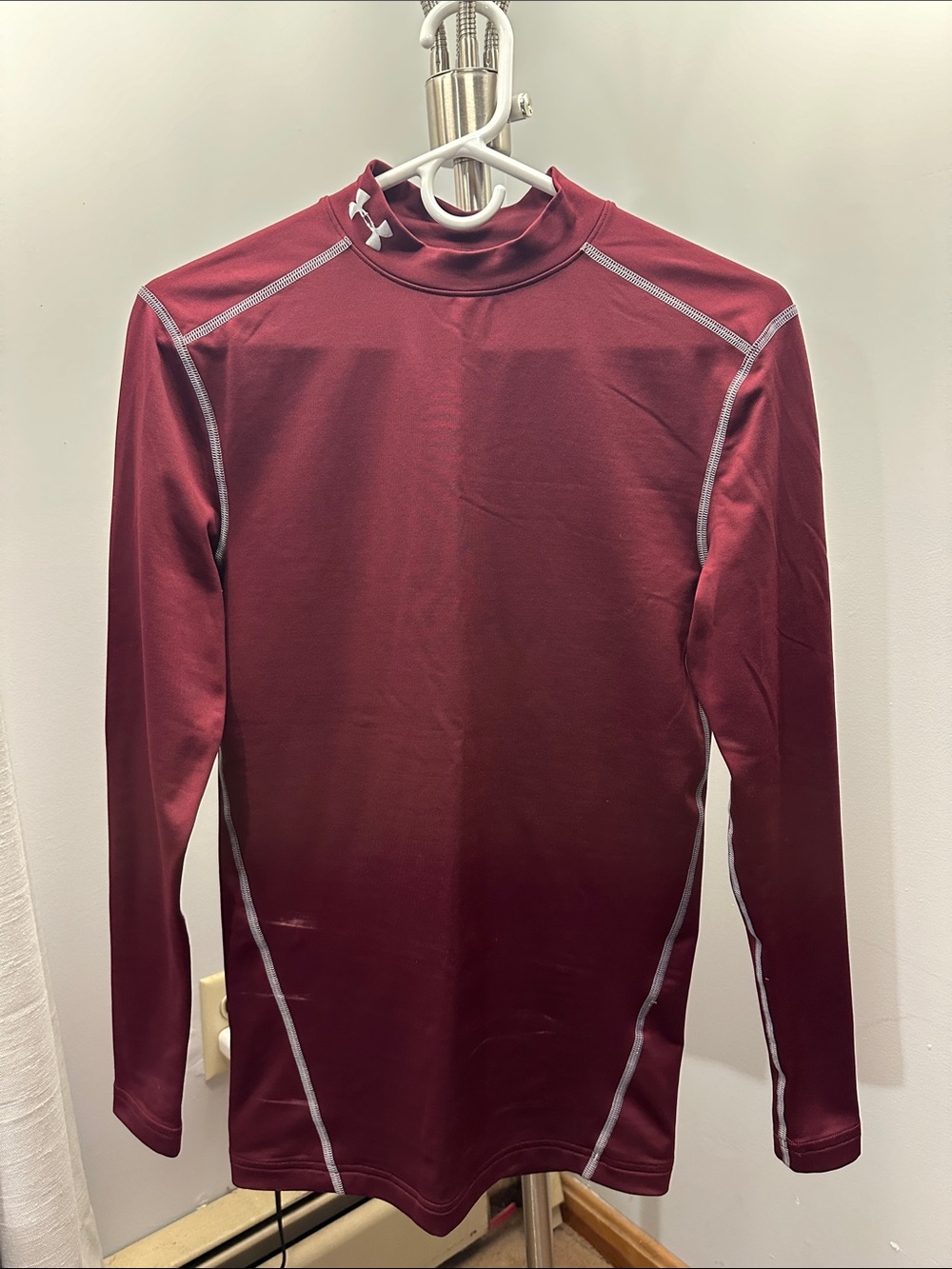 Under Armour Men's Maroon Long Sleeve Compression Mock Neck